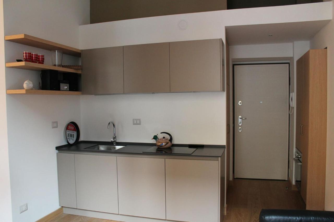Goldoni77 - 3Mins From Dateo Station Mailand Exterior foto
